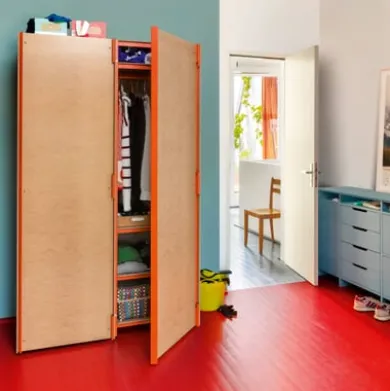 Kleiderstange zu Schrank P100